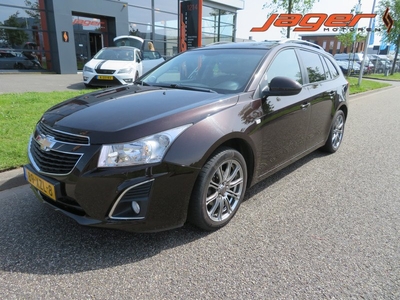 Chevrolet Cruze 1.4 SW NAVI CLIMA HISTORIE