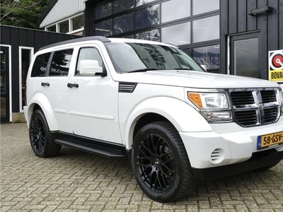 Dodge Nitro 3.7 V6 SXT / Cruise / Trekhaak / 20''