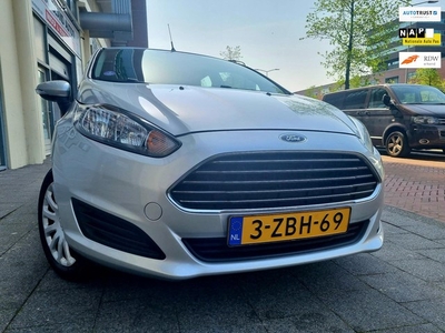 Ford Fiesta 1.0 Style 5drs Airco Navi CrusCtrl