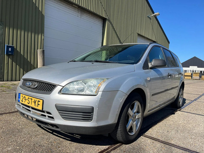 Ford FOCUS Wagon 1.6-16V Champion