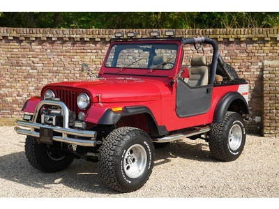 Jeep CJ-7 Renegade 8 cylinder Well-maintained Jeep