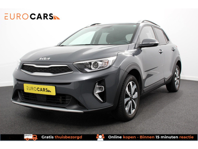 Kia Stonic 1.0 T-GDi 120pk DCT Prestige | Navigatie | Apple Carplay/Android Auto | Parkeersensor achter | Camera | Adaptive Cruise Control | Afneembare trekhaak | Stoel-en stuurverwarming | Getinte ramen | Climatronic