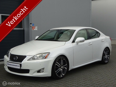 Lexus IS 250 Sport Aut., Levinson, Trekhaak, Xenon, Parelmoer