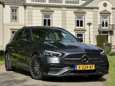 Mercedes-Benz C-Klasse Estate 300 d AMG Line Pano 360