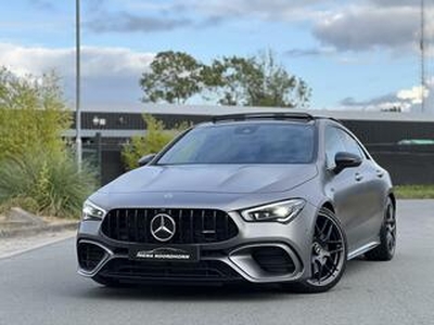 Mercedes-Benz CLA-KLASSE 45 S AMG 4MATIC+ 2022 Panoramadak|Burmester?|Keyless|Designo Grey|Matrix|Night pakket II