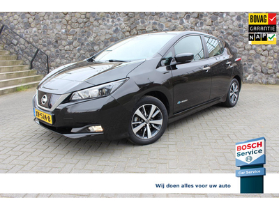 Nissan LEAF Acenta 40 kWh €2.000 subsidie mogelijk DAB snellader camera E pedal