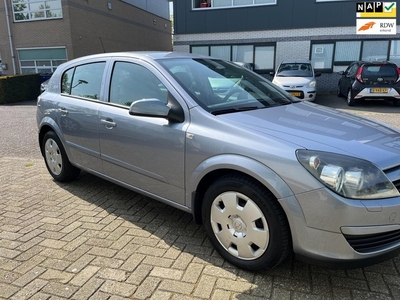 Opel Astra 1.6 Enjoy 5 deurs