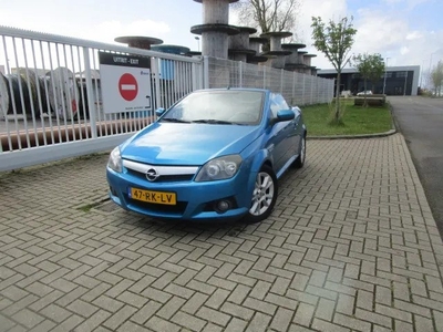 Opel Tigra TwinTop 1.4-16V Cosmo (bj 2005)