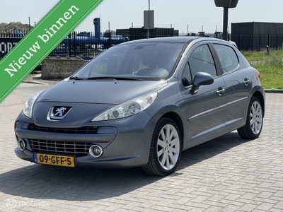 Peugeot 207 1.6-16V T Féline Cruise Panorama Lederen bekled