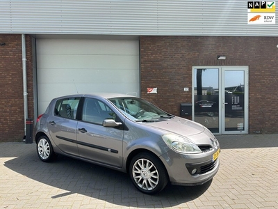 Renault Clio 1.2 TCE CollectionAIRCONIEUWE AUTOLEUKE AUTO