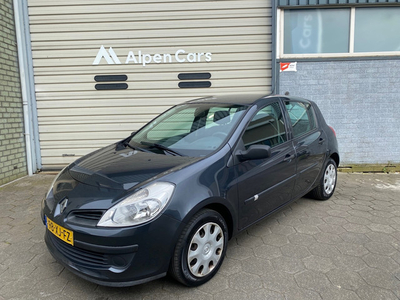 Renault Clio 1.4-16V Business Line 5-deurs / Airco / APK 01-2025