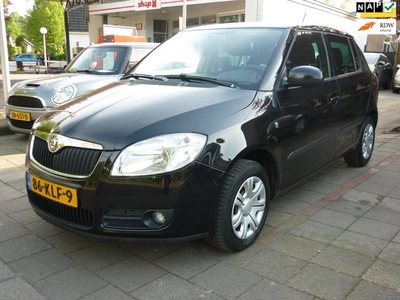 Skoda Fabia 1.4-16V Tour