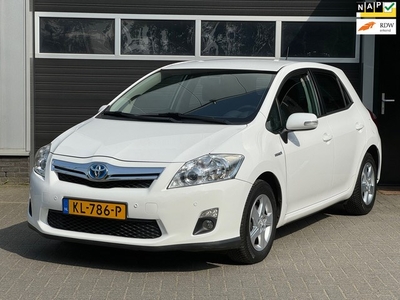 Toyota Auris 1.8 Full Hybrid Aspiration Hybride Test