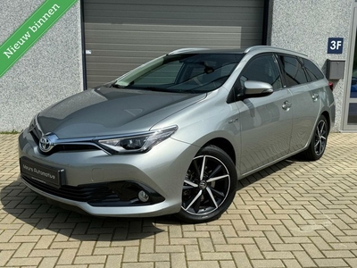 Toyota Auris Touring Sports 1.8 Hybrid