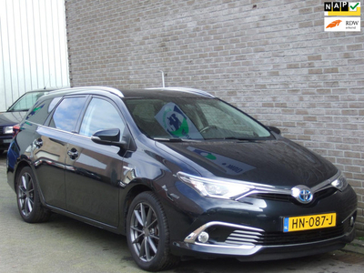 Toyota Auris Touring Sports 1.8 Hybrid Lease Exclusive - 2e eig! - Leder -