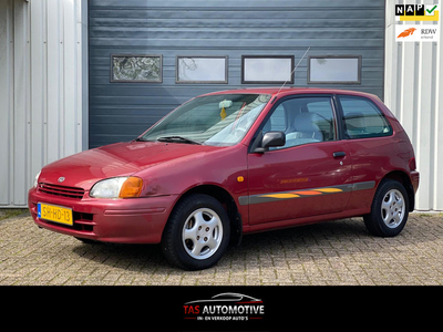 Toyota Starlet 1.3-16V STUURBEKTRACHTIGING/EL.RAMEN/APK