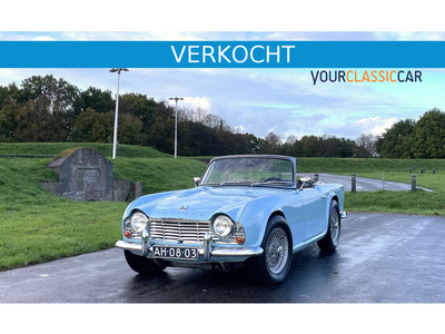 Triumph TR4 Topkwaliteit gerestaureerd. Kijk op onze site voor een passend alternatief.