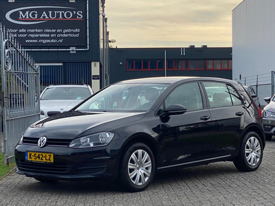 Volkswagen Golf 1.2 TSI Easyline | Trekhaak | Parkeer Sensoren Voor/Achter | Stoelverwarming |Climate Control | Hill-Hold