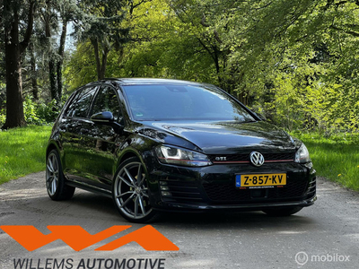 Volkswagen Golf 2.0 TSI GTI DSG Panorama/ACC/Dyn Audio