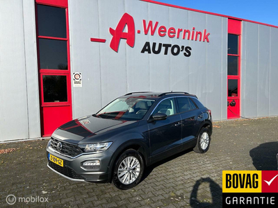 Volkswagen T-Roc 1.5 TSI IQ drive Style Business Leder navi