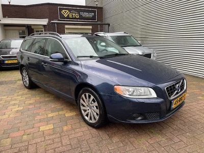 Volvo V70 1.6 T4 Limited Edition / Airco / Leer / Boekjes aanwezig / NAP