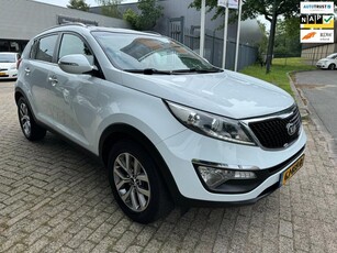 Kia Sportage 1.6 GDI DynamicPlusLine dubbel panorama, camera, cruise controle, navi, xenon-led, elec pakket, RIJKLAAR PRIJS