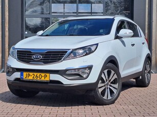 Kia Sportage 2.0 X-clusive 4WD First Edition | Automaat | Navi | Trekhaak | Stoelverwarming | 4X4 | Camera |