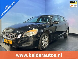 Volvo V60 1.6 T3 Clima, Navi, Cruise, etc