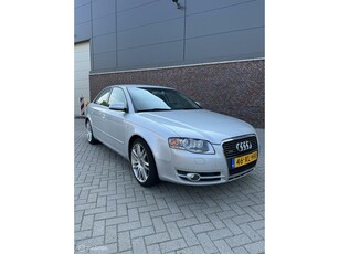 Audi A4 2.0 TFSI quattro - NEW APK - AUT - 4X4 - ONDERHOUDEN