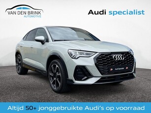 Audi Q3 Sportback 45 TFSI e S-Line Black Pano Dauw zilver