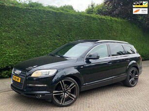 Audi Q7 3.6 FSI 5+2 RIJDT SUPER/PANO/TREKHAAK/NETTE AUTO!!!