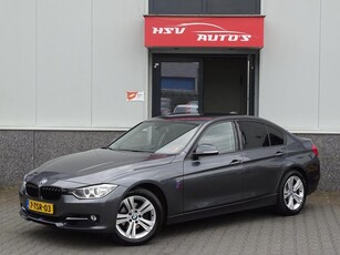 BMW 3-serie 320i xDrive High Executive navigatie automaat