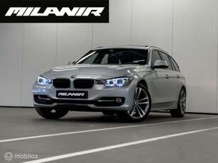 BMW 3-serie Touring 320i Sport Edition Pano Leder PDC