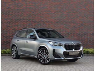 BMW X1 30e xDrive *Camera*Trekhaak*Frozen*M-Sport*