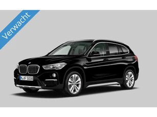 BMW X1 xDrive20i Automaat Pano Adaptief Trekhaak