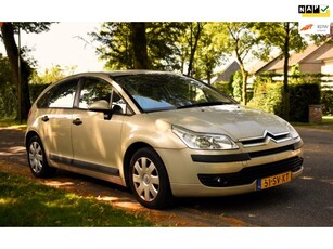 Citroen C4 1.4-16V Ligne Prestige 5 DEURS MET AIRCO-CLIMA