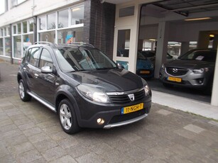 Dacia Sandero 1.6 Stepway AIRCO CD SPELER LM VELGEN