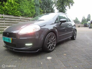 Fiat Grande Punto 1.4-16V Racing orgineel nl auto met 6 BAK