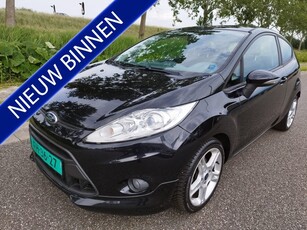 Ford Fiesta 1.4 Titanium Sport ** ST Line ** Airco **