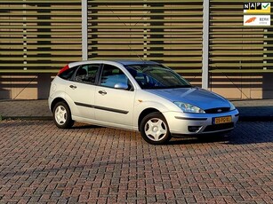 Ford Focus 1.4-16V Ambiente / 1e eigenaar / Airco / Nieuwe