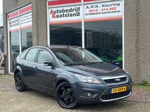 Ford Focus 2.0 Titanium - Clima - Cruise - Navi