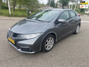 Honda Civic 1.8 Sport / airco / camera / elek.pakket / lmv