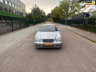 Mercedes-Benz E-klasse 200 K. Classic Airco.Automaat.Airco