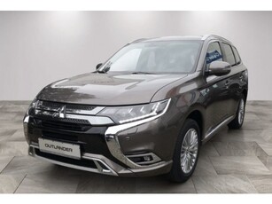 Mitsubishi Outlander 2.4 PHEV Instyle+ - Leder