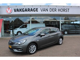 Opel Astra 1.2 146 pk Elegance 5 deurs Trekhaak, Parkeer