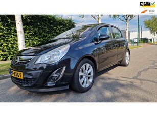 Opel Corsa 1.4-16V Cosmo navigatie half leder