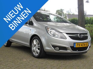 Opel Corsa 1.4-16V Sport