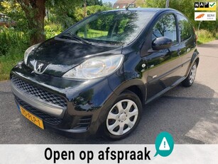 Peugeot 107 1.0-12V Millesim 200/Airco/5drs/1e eig.