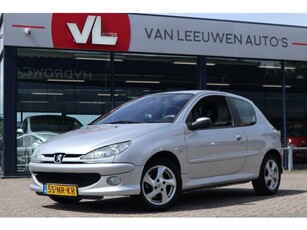 Peugeot 206 1.4-16V Quiksilver Zo mee! Airco Radio CD