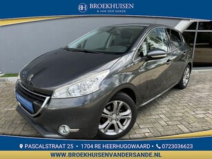 Peugeot 208 1.2 VTi Allure Panoramadak / Navigatie /